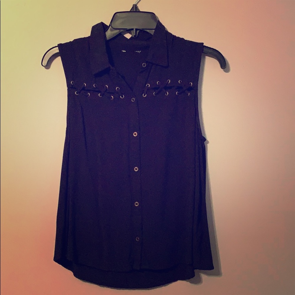 Classy Black Sleeveless Top